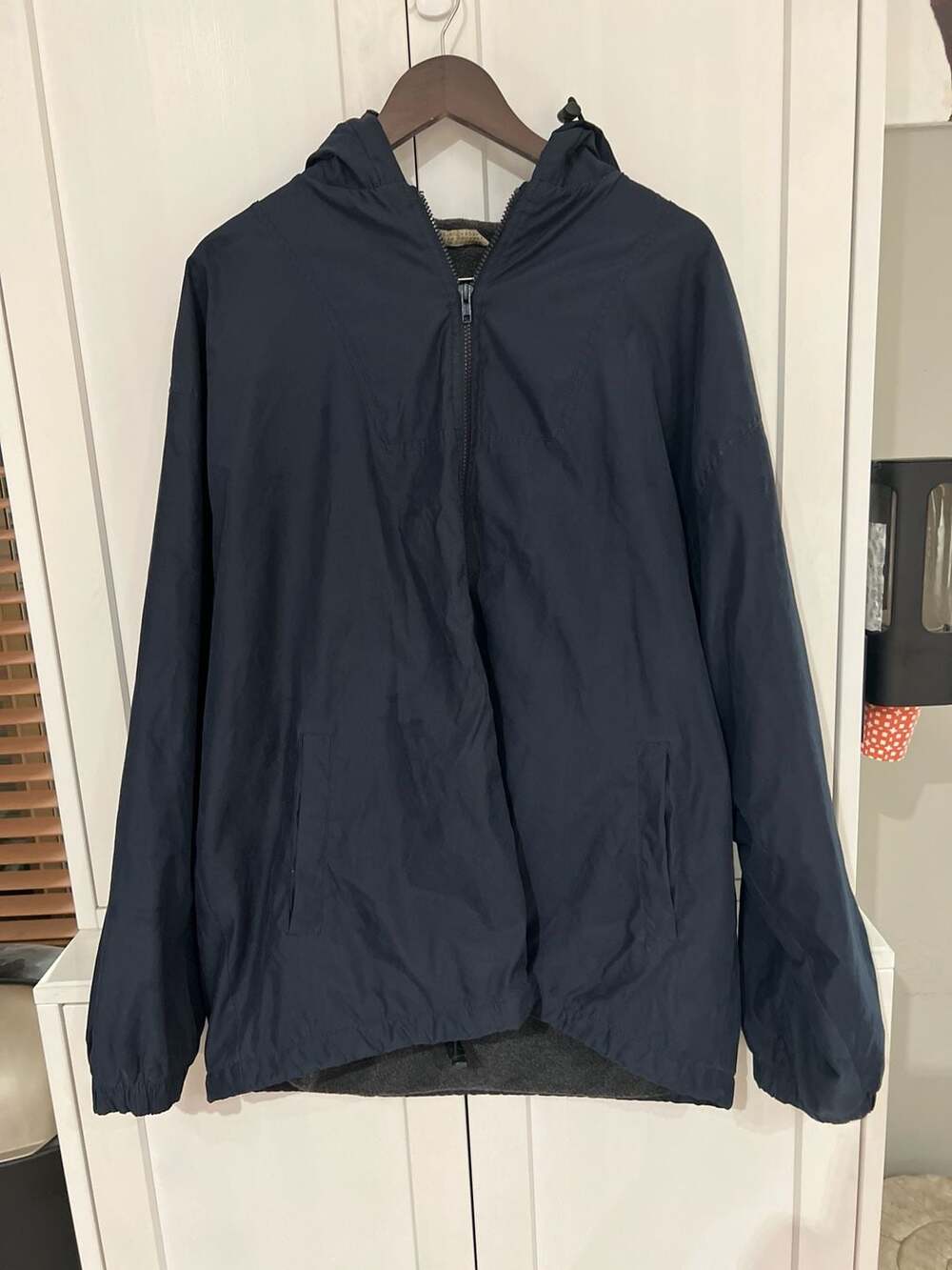 Naturalife Men's XL Fleece Lined Hooded Nylon Windbreaker Jacket Navy Blue